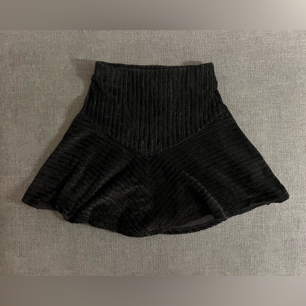 Free people black velvet skirt